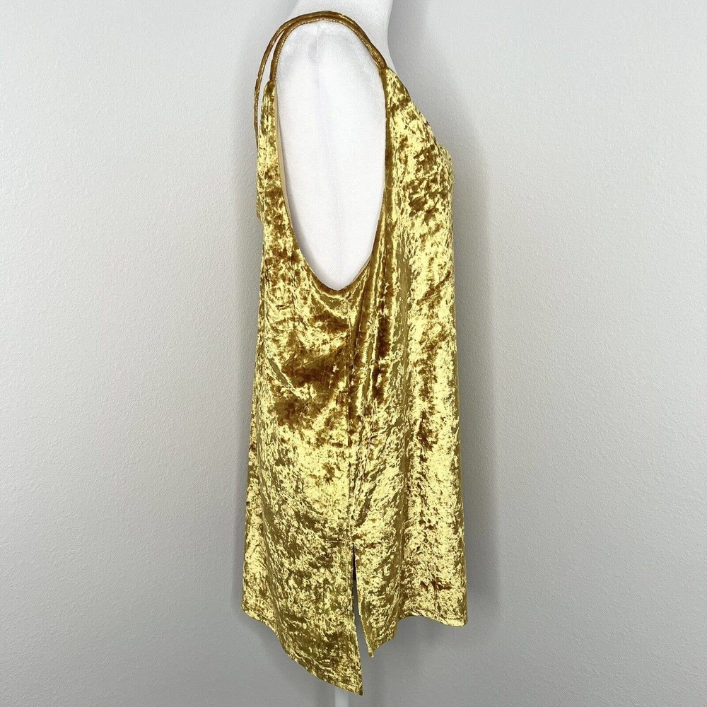 Umgee Yellow Gold Crushed Velvet Sleeveless Scalloped V-Neck Tank Top Sz L NWT - Picture 9 of 12